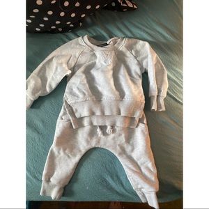 Little bipsy grey sweat shirt / joggers